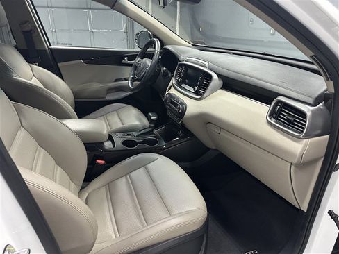 Used 2020 Kia Sorento EX FWD image 6