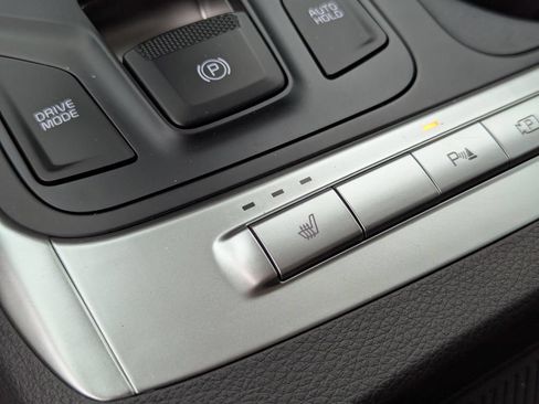 New 2026 Kia Carnival FWD image 26