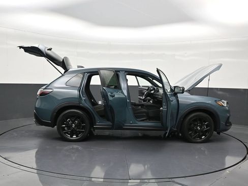 Used 2024 Honda HR-V Sport image 33