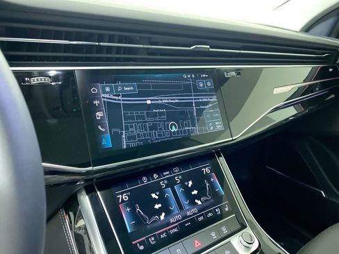 Certified 2025 Audi Q8 Premium Plus w/ Premium Plus Package image 10