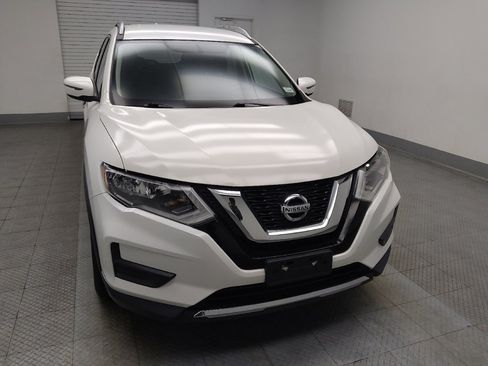 Used 2017 Nissan Rogue SV AWD/4WD image 15