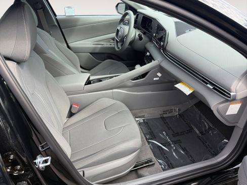 New 2026 Hyundai Elantra Blue image 19