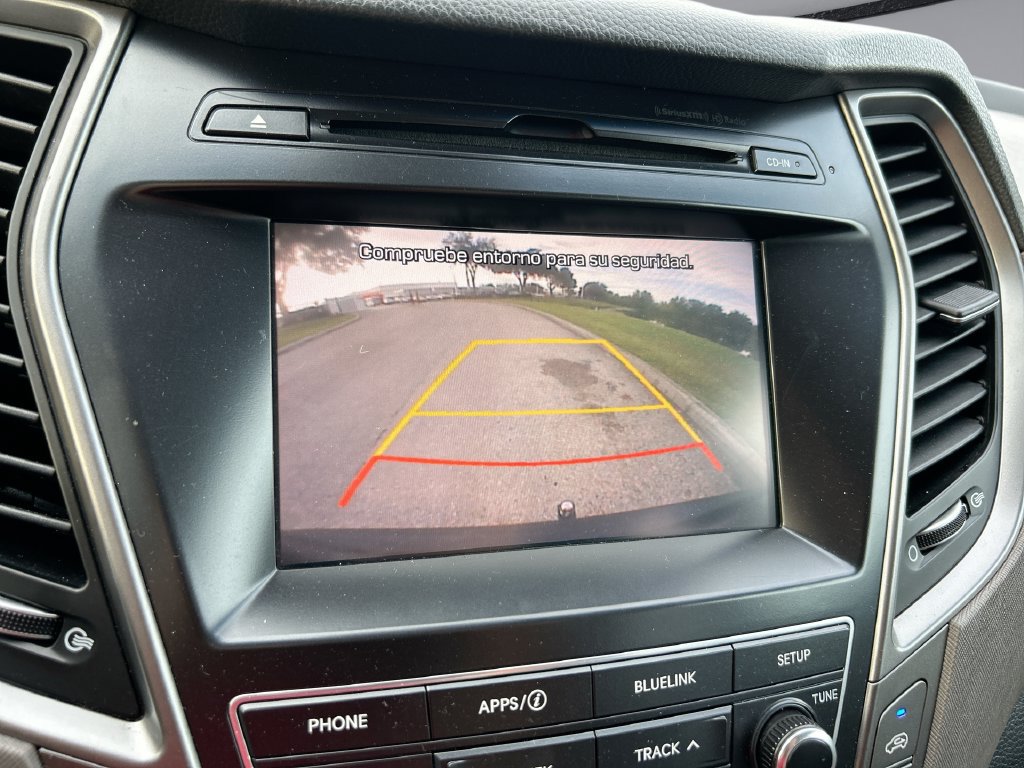 Used 2017 Hyundai Santa Fe SE FWD image 22