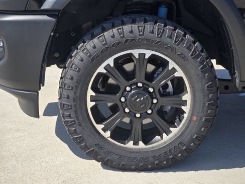 Used 2026 RAM 2500 Rebel AWD/4WD image 9