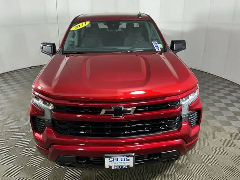Used 2023 Chevrolet Silverado 1500 RST image 3