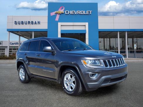 Used 2014 Jeep Grand Cherokee Laredo w/ Quick Order Package 23E AWD/4WD image 3