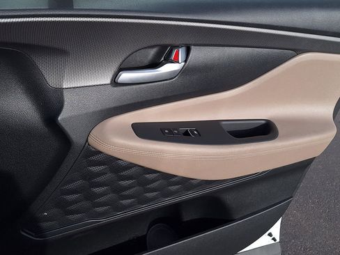 Used 2020 Hyundai Santa Fe SEL image 28