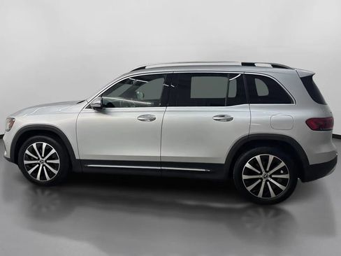 Used 2020 Mercedes-Benz GLB 250 4MATIC image 5