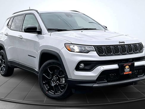 New 2026 Jeep Compass Latitude image 22
