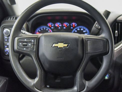 Used 2023 Chevrolet Silverado 1500 Custom image 23