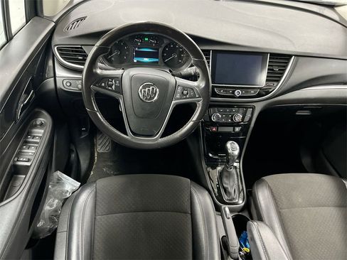 Used 2018 Buick Encore Preferred image 18