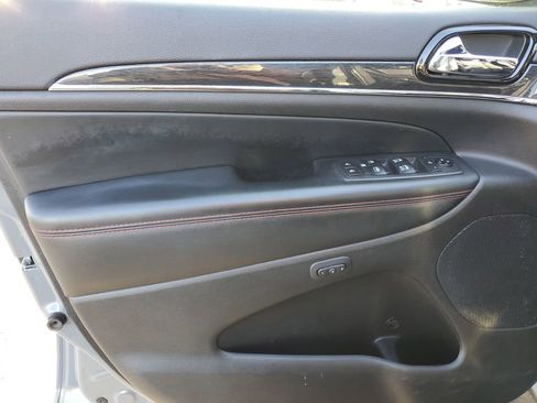 Used 2021 Jeep Grand Cherokee Trailhawk image 26