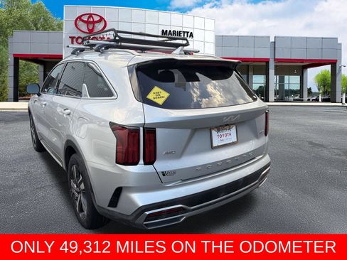Used 2022 Kia Sorento SX Prestige w/ Panoramic Sunroof Package AWD/4WD image 3