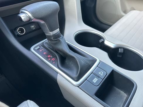 Used 2020 Kia Sportage LX w/ LX Popular Package FWD image 28