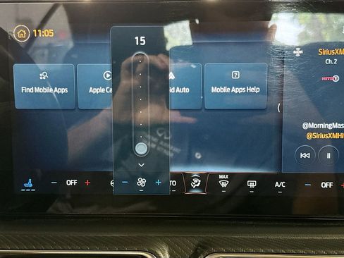 Used 2025 Ford Mustang Premium image 16