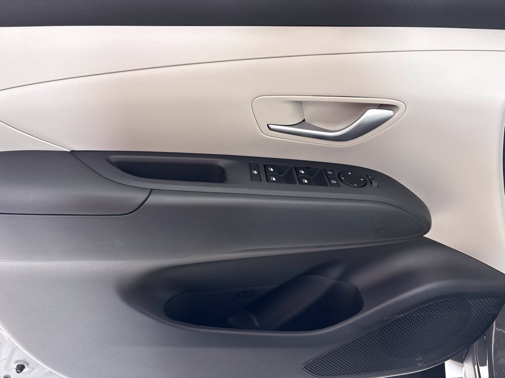 New 2026 Hyundai Tucson SE FWD image 16