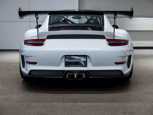 Certified 2019 Porsche 911 GT3 RS RWD image 20