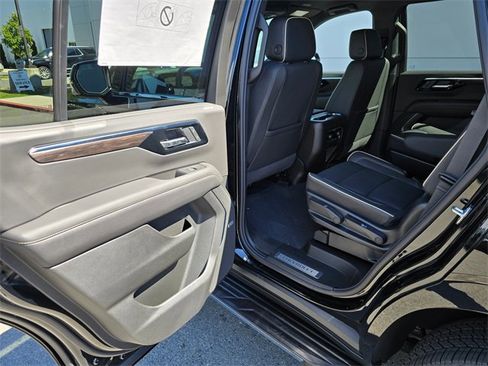 New 2025 Chevrolet Tahoe Premier image 15
