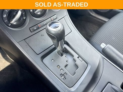 Used 2012 MAZDA MAZDA3 i Touring FWD image 19