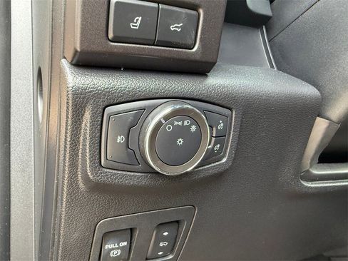 Used 2020 Ford Expedition King Ranch image 23