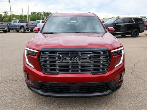 New 2026 GMC Acadia Denali Ultimate w/ LPO, Floor Liner Package AWD/4WD image 36
