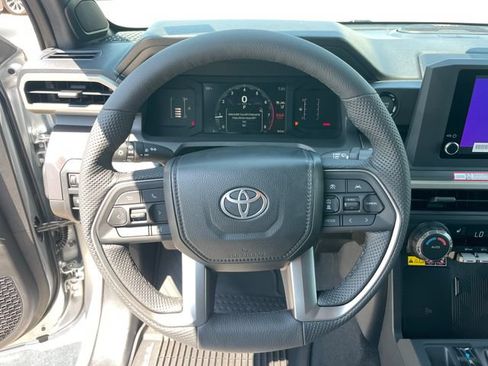 New 2026 Toyota Tacoma SR5 AWD/4WD image 25