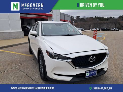 Used 2017 MAZDA CX-5 Touring w/ Preferred Equipment Package image 6