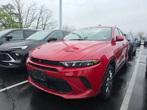Used 2024 Dodge Hornet R/T image 1