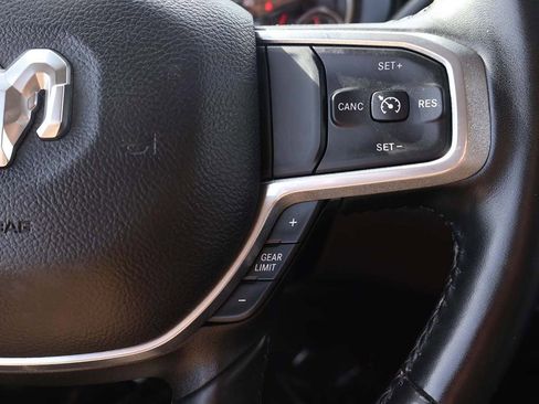 Used 2024 RAM 2500 Laramie image 39