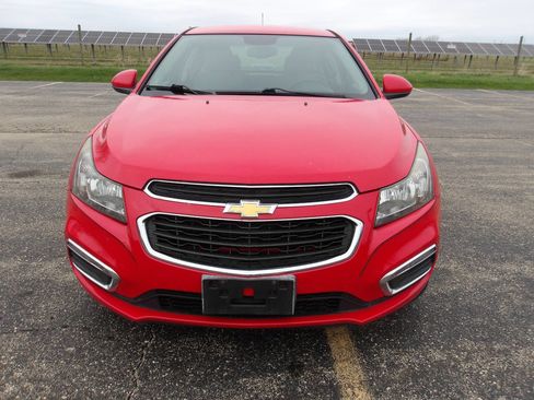 Used 2015 Chevrolet Cruze LT FWD image 3