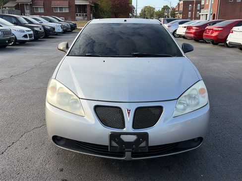 Used 2007 Pontiac G6 GT w/ Premium Package image 2