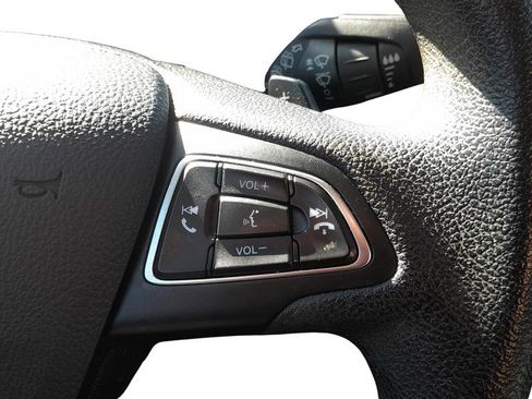 Used 2017 Ford Escape SE AWD/4WD image 23