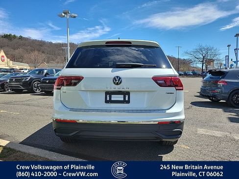 Certified 2023 Volkswagen Tiguan SE w/ Panoramic Sunroof Package image 28
