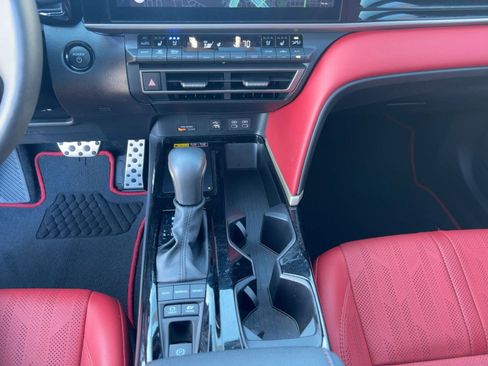 Used 2025 Toyota Camry XSE image 19