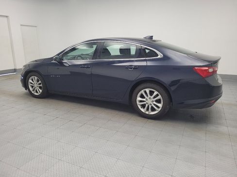 Used 2017 Chevrolet Malibu LT FWD image 3