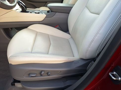 Certified 2023 Cadillac XT5 Premium Luxury image 30