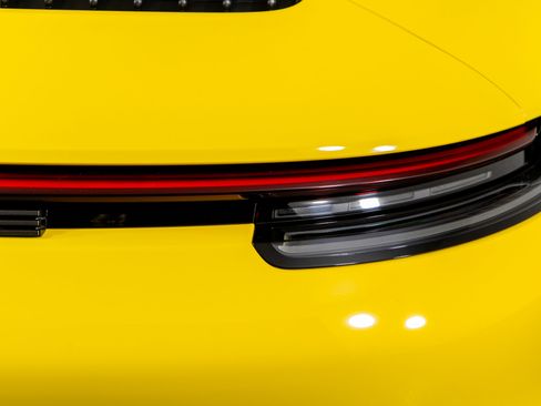 Used 2023 Porsche 911 Carrera T image 13