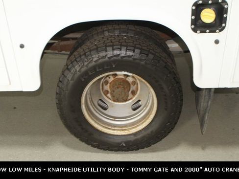 Used 2015 Ford F350 XL w/ Power Equipment Group image 11