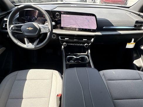 New 2026 Chevrolet Traverse LT image 21