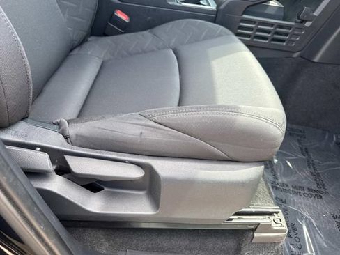 Used 2024 Toyota Tacoma SR5 RWD image 18