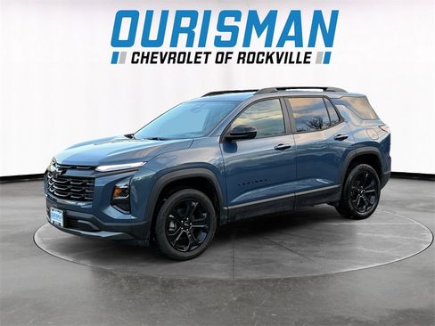 Used 2026 Chevrolet Equinox LT w/ Convenience Package II image 2