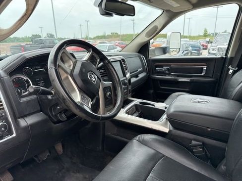 Used 2018 RAM 2500 Laramie w/ Convenience Group AWD/4WD image 7