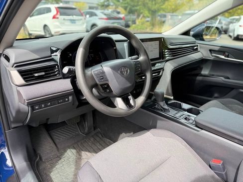 Used 2026 Toyota Camry LE w/ Preferred Package 2 (TMS) FWD image 13