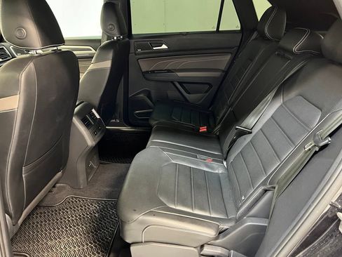 Used 2021 Volkswagen Atlas Cross Sport SEL Premium AWD/4WD image 29
