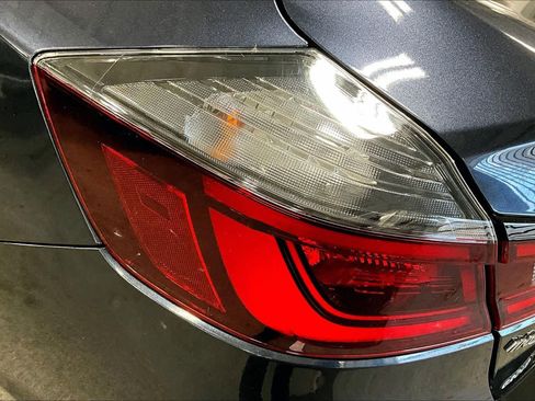 Used 2020 Honda Insight EX image 27