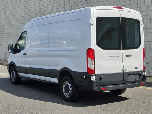 Used 2015 Ford Transit 350 148 Medium Roof RWD image 5