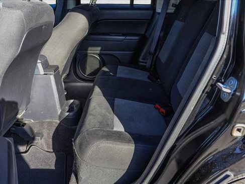 Used 2017 Jeep Patriot Sport w/ Power Value Group image 21