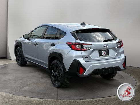Used 2024 Subaru Crosstrek 2.0i AWD/4WD image 5