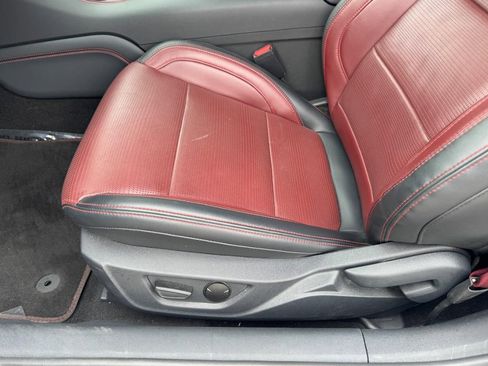 Used 2024 Ford Mustang GT Premium image 12