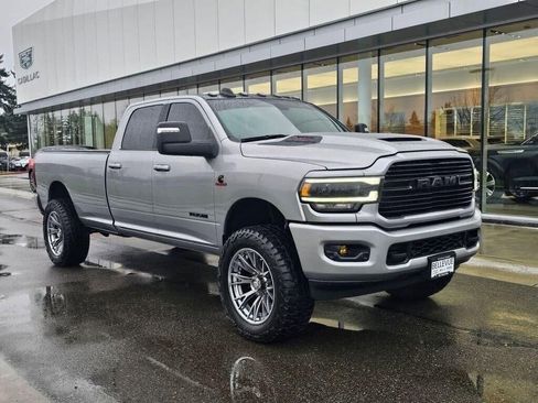 Used 2023 RAM 3500 Laramie w/ Night Edition AWD/4WD image 7